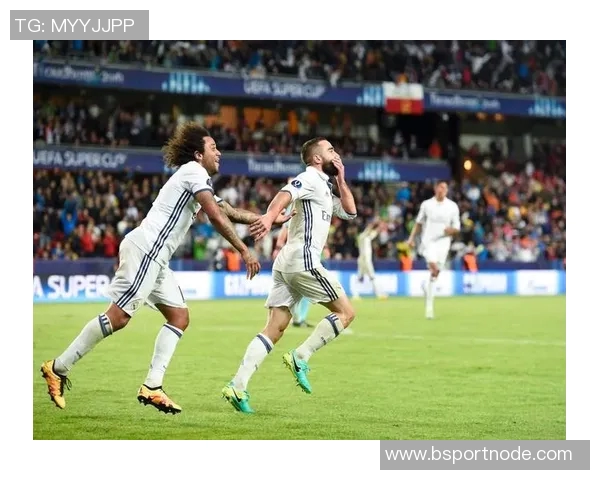 菲尔汉迪庆祝职业生涯第15年各地球队见证不变的竞争精神