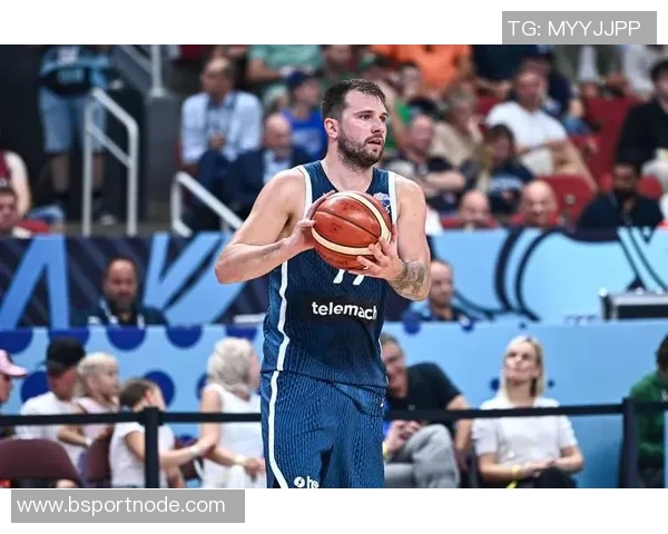 本赛季定向助攻榜单揭晓里夫斯助攻艾顿27次东契奇紧随其后25次